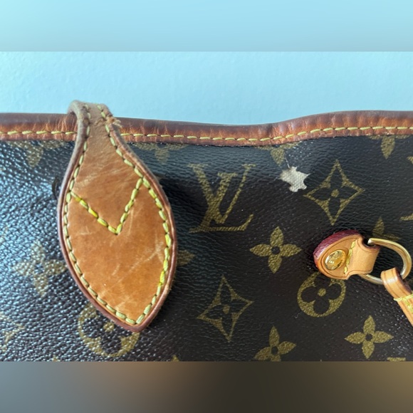 Louis Vuitton Neverfull MM tote - Picture 7 of 11